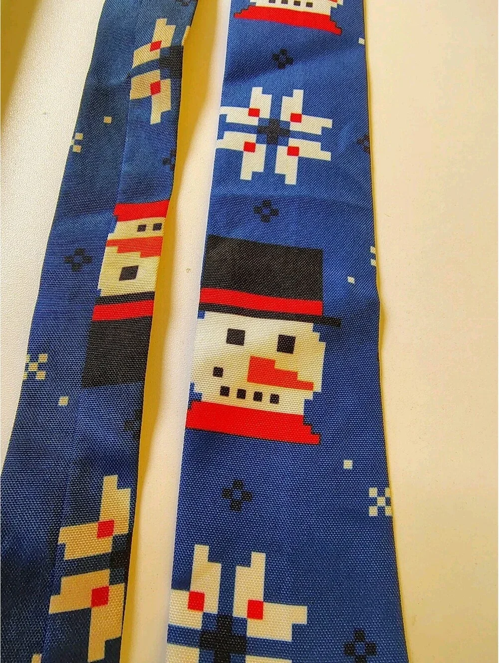 Suitmeister Mens Christmas Tie Blue 8 Bit Pixel Video Game Snowman Holiday Retro